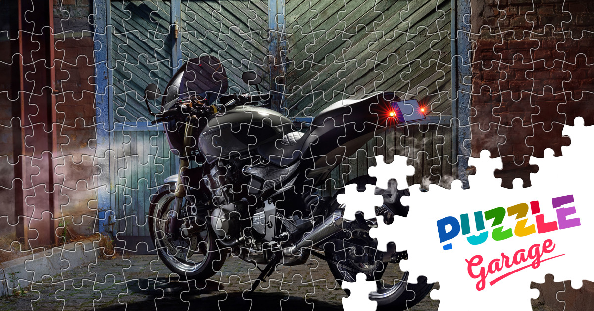 Motorcycle at the garage Jigsaw Puzzle (Technics, Moto