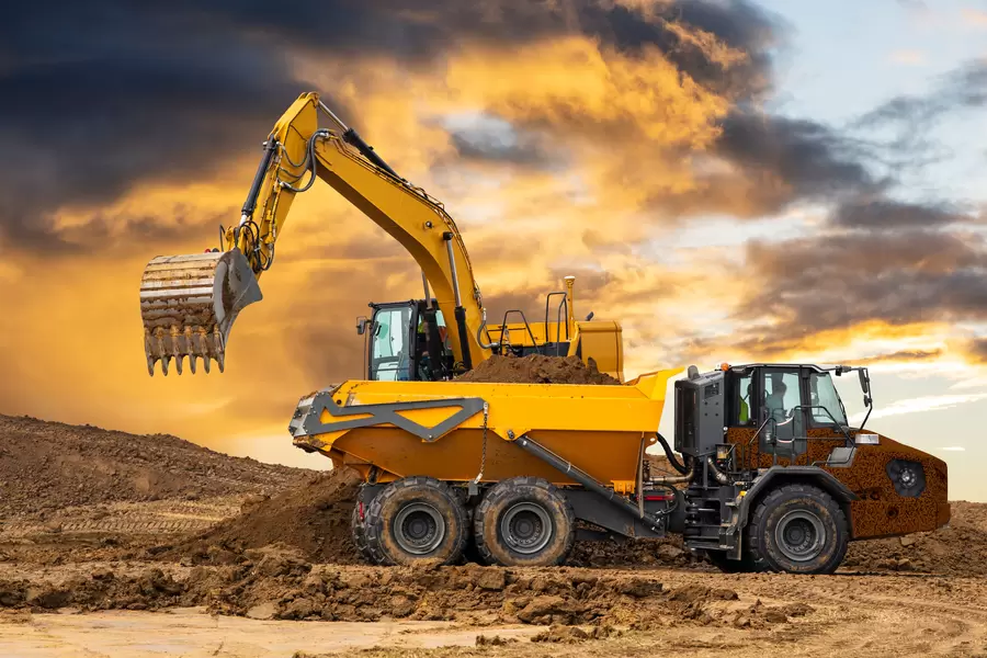 Excavadora en un sitio en construcción
