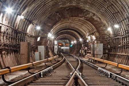 Тунель метро в Києві