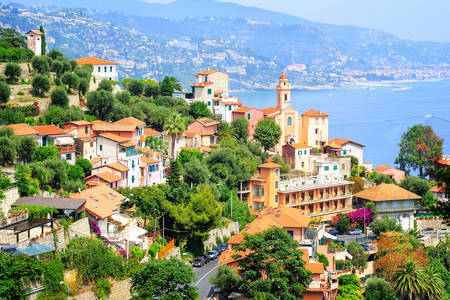 Costa do Mediterrâneo na Riviera Francesa