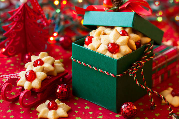 Cookies in a gift box