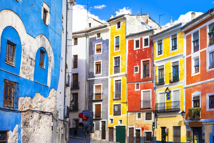 Kolorowe domy Cuenca