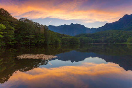 Kagami Ike Pond, Nagano