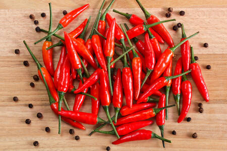 Cabai merah dengan allspice