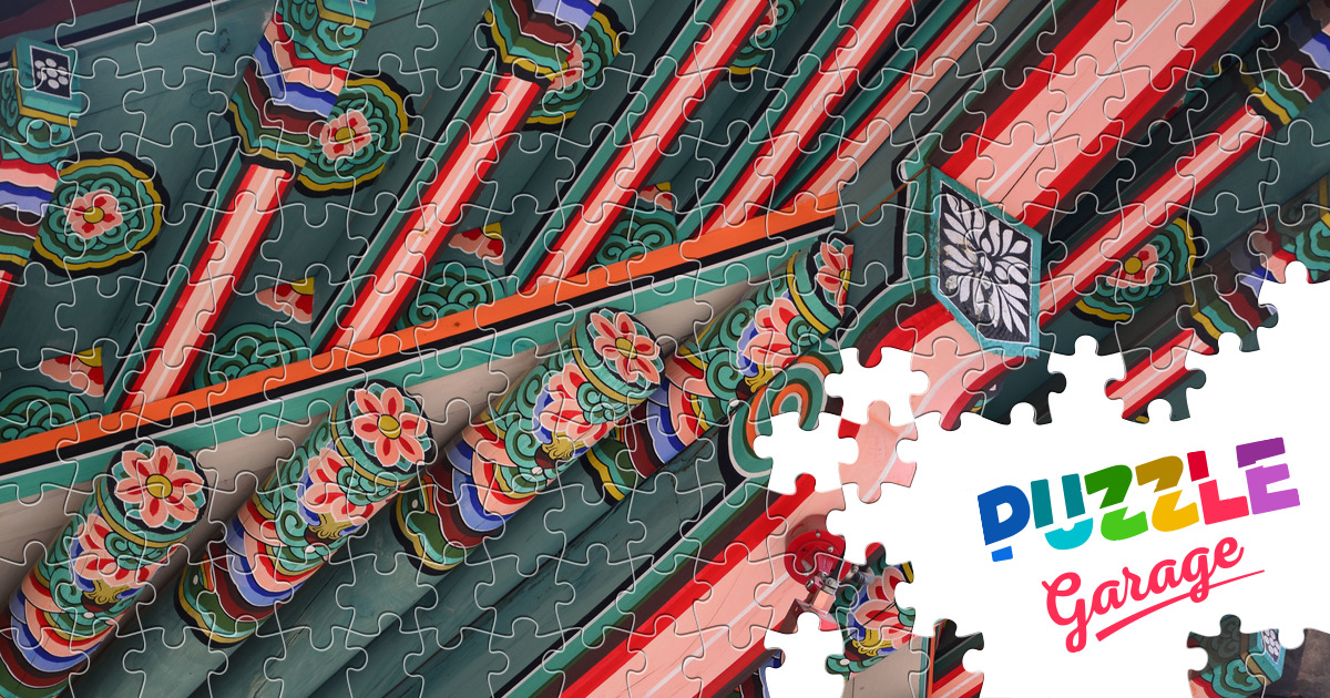 Details Of A Traditional Korean Roof Jigsaw Puzzle (Countries, South ...