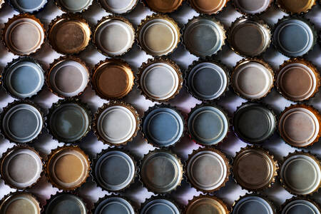 Casquettes de bière de différentes marques de bière