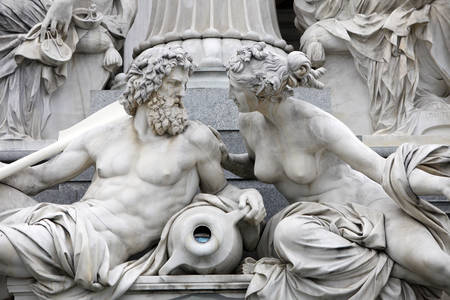 Fontana Athene Pallas