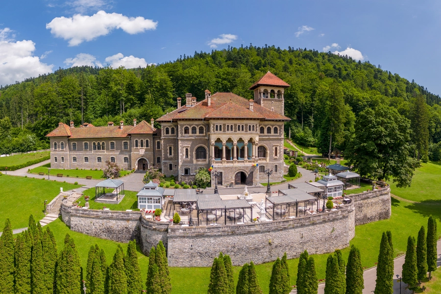 Cantacuzino loss Bustenis