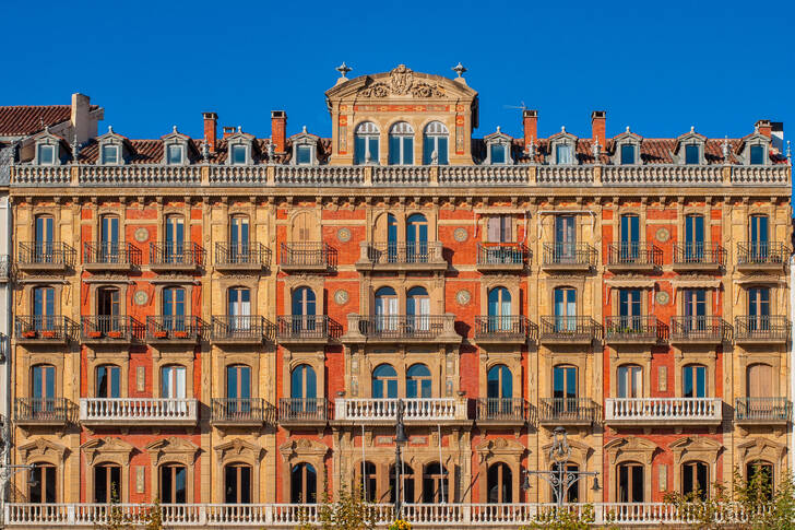 A house in the old town of Pamplona