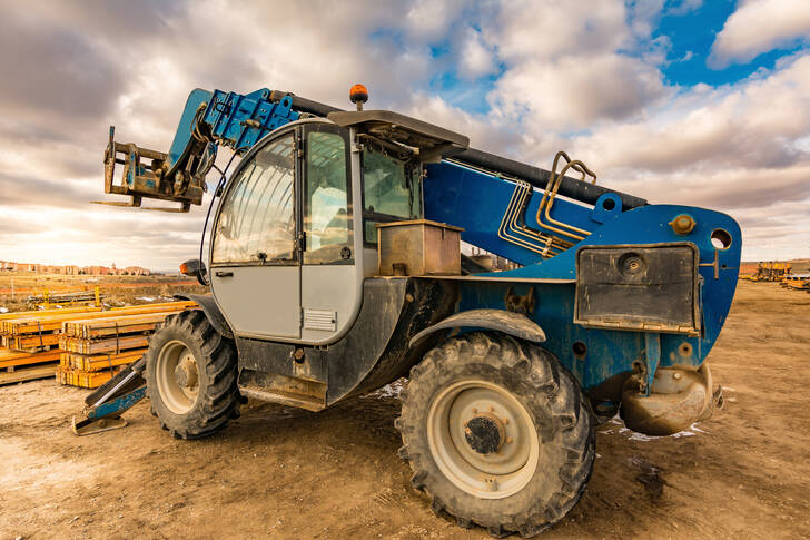 Industrial forklift