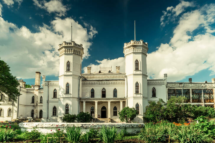 Шарівський палац