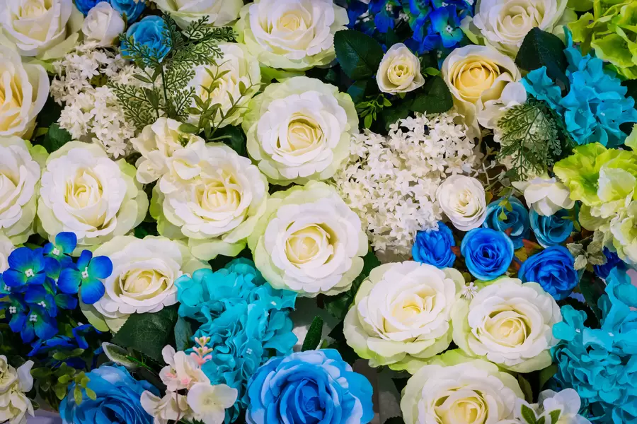 白と青の花束