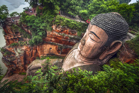 Статуя Будды в Лэшане