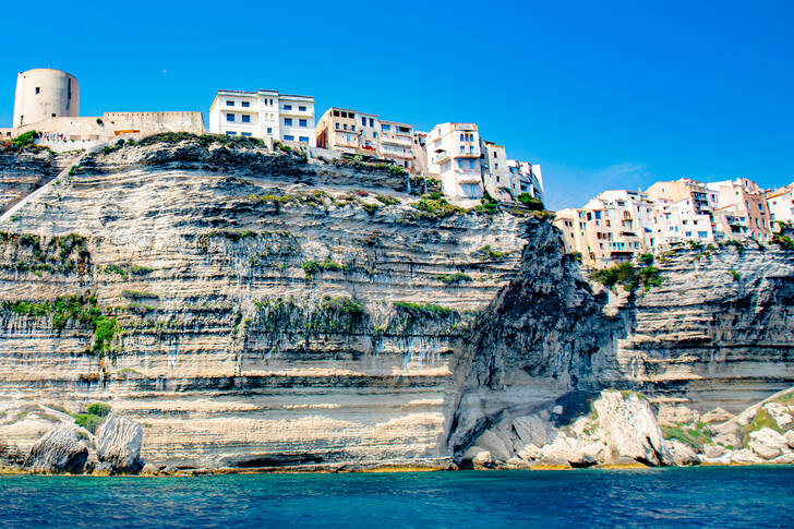 Bonifacio, Prancis