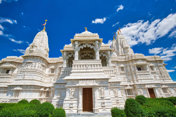 BAPS Hindu Temple Shri Swaminarayan Mandir, Toronto