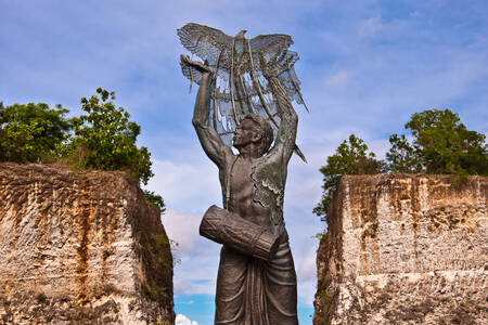 Skulptur im Garuda Wisnu Kencana Park