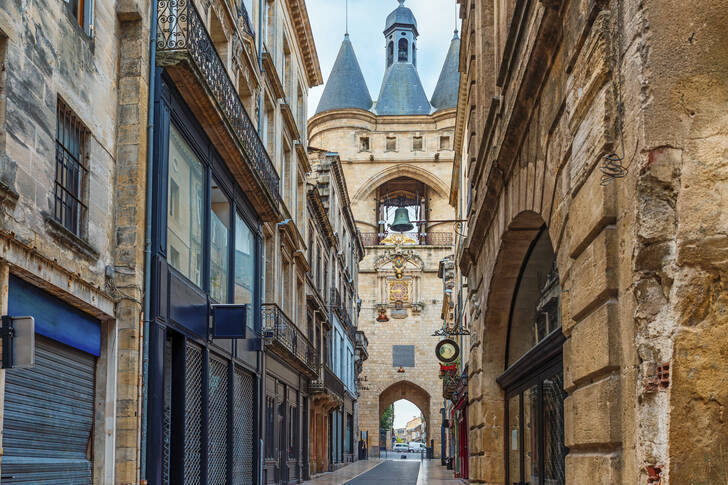 A small street in the center of Bordeaux