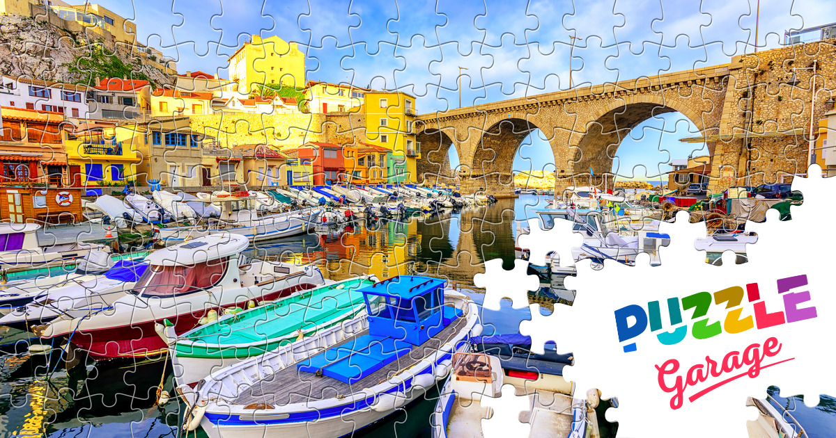 Small fishing harbor in Marseille Jigsaw Puzzle (Countries, France
