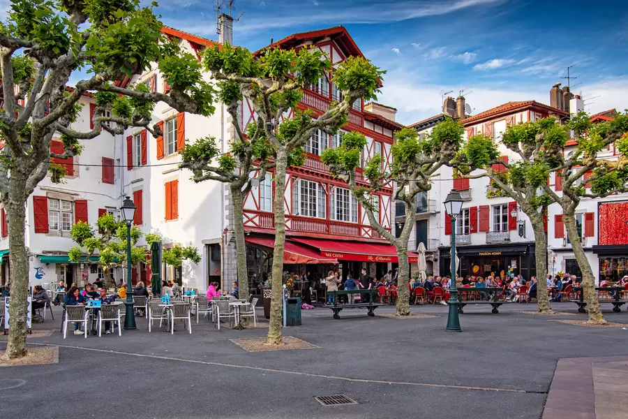 Miasto Saint-Jean-de-Luzy