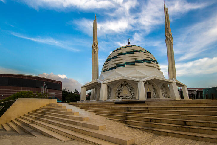 Mihrab i moskeen på det Teologiske Fakultet ved Marmara Universitetet