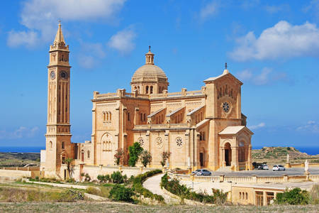 Basilica Ta'Pinu på ön Gozo