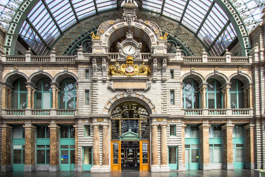 Antwerpia-Central