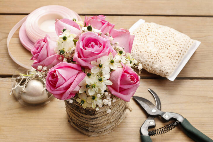 Buket ružičastih ruža