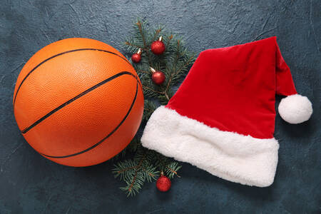 Nisselue og basketball