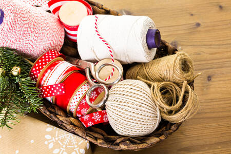 Sepette kurdeleler ve sicim