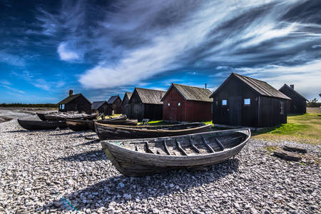 Rybárske člny na pobreží Forø